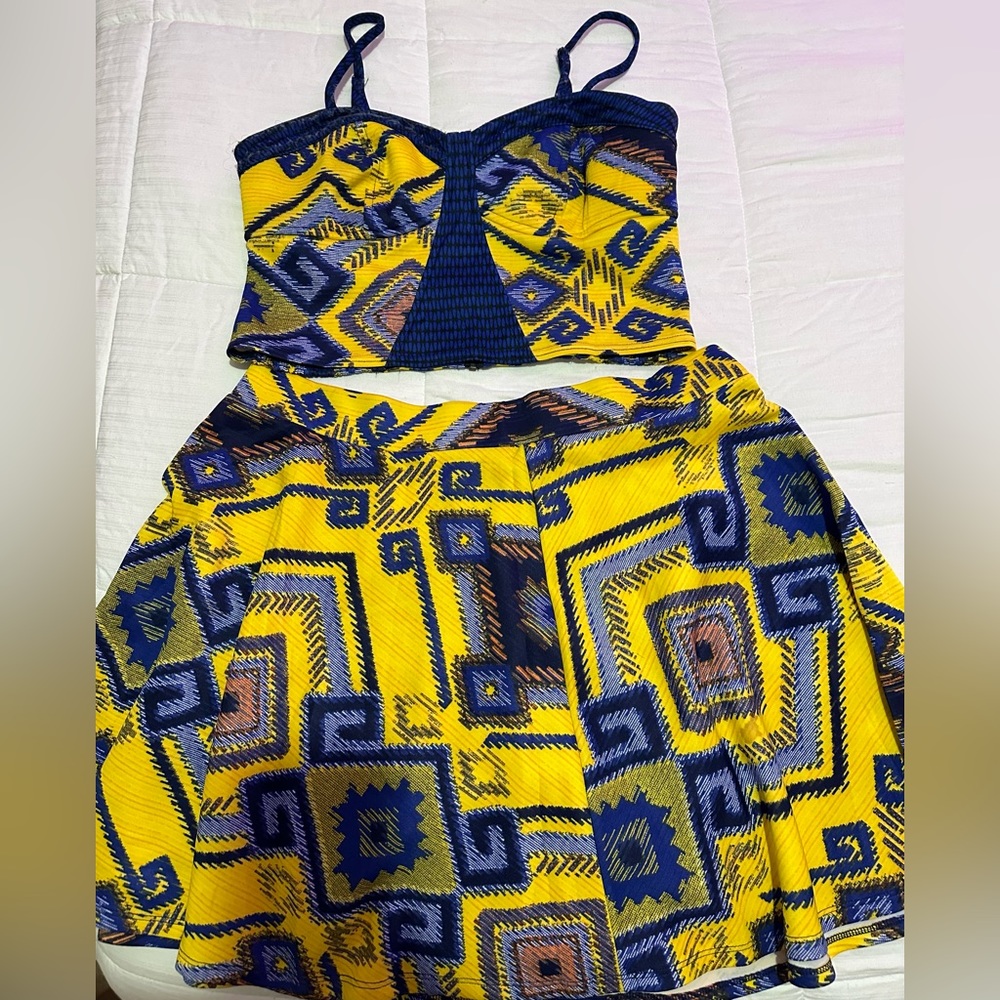 Xhilaration 2 piece skirt set